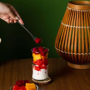 Sữa chua hoa quả