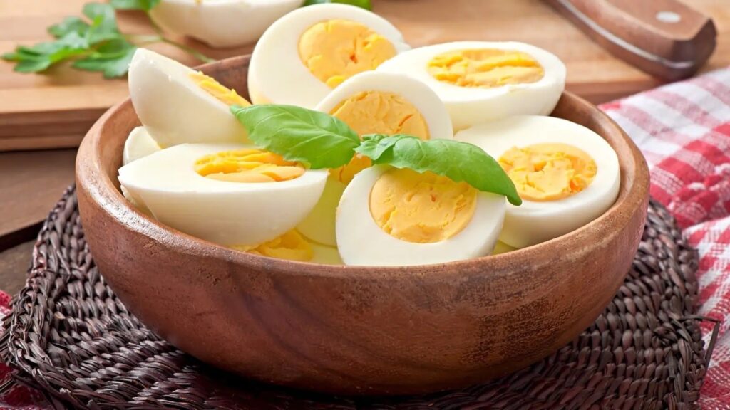 Ăn trứng nhiều có tốt không