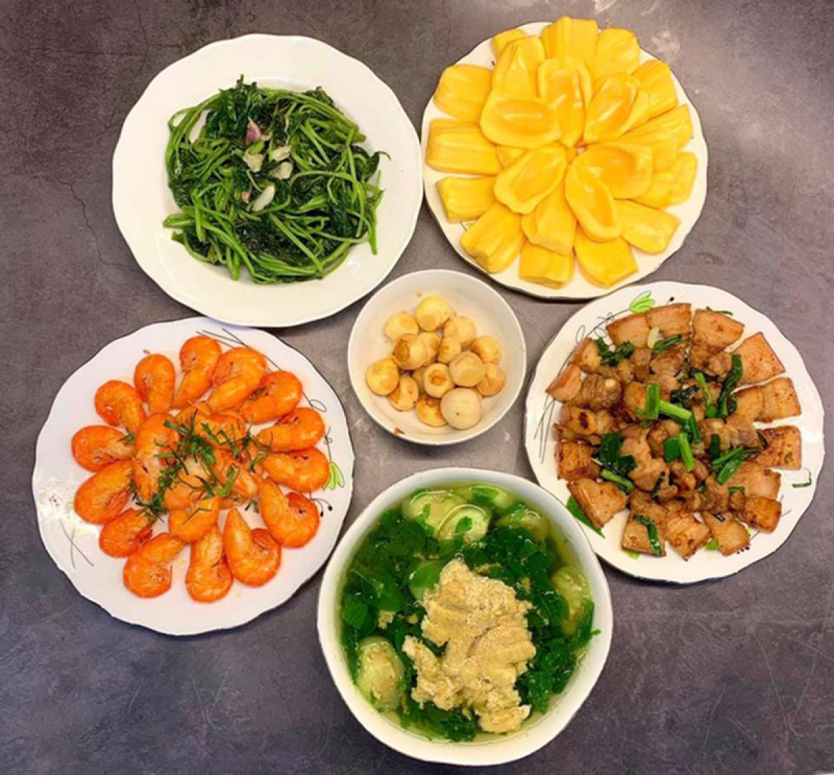Ăn cơm thế nào để vừa ngon vừa cân bằng dinh dưỡng