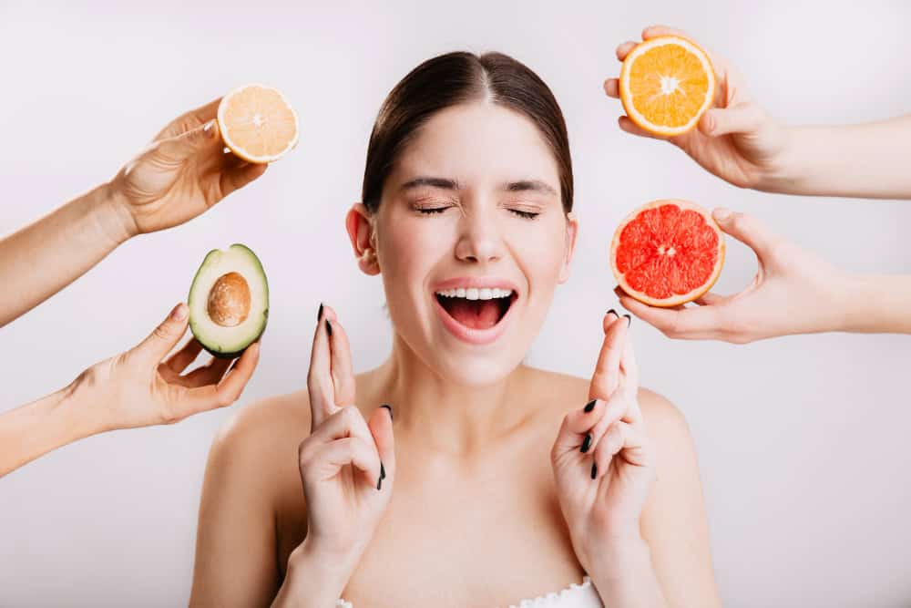 ăn uống ảnh hưởng thế nào đến tâm trạng và làn da